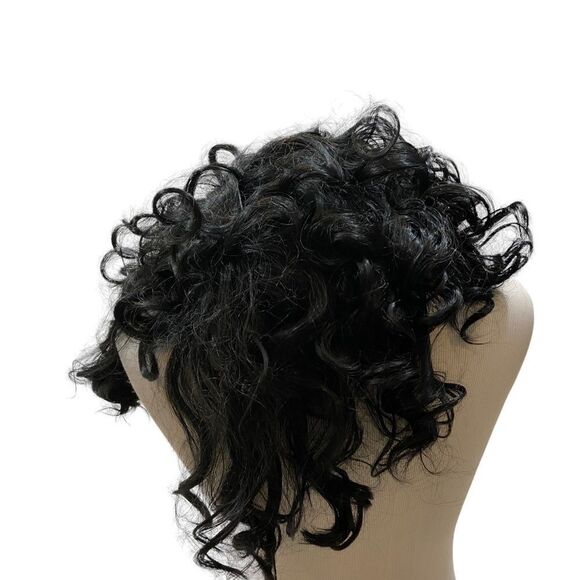 New without Tags Adult Size Black Curly Hair Wig - Picture 4 of 8